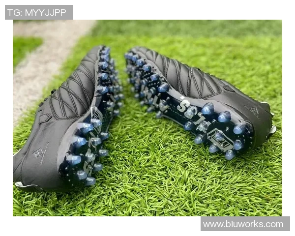 适合41码足球鞋的最佳选择与购买指南助你提升球场表现